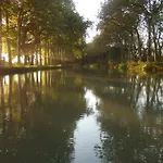 B&B La Bonne Planque - Maison Eclusiere De La Domergue Canal Du Midi 3*